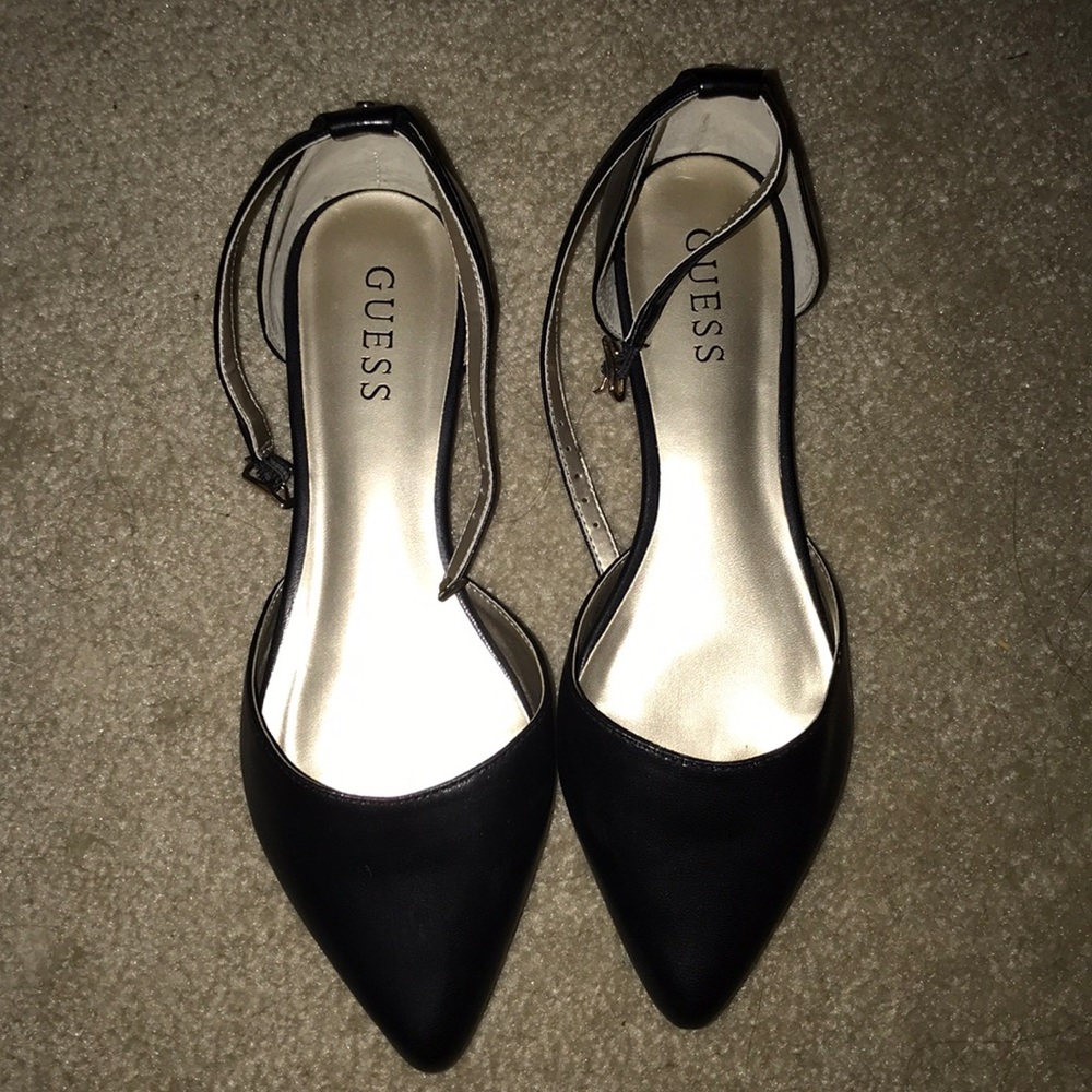 GUESS Black Pointed Flats Size 8 ankle Strap